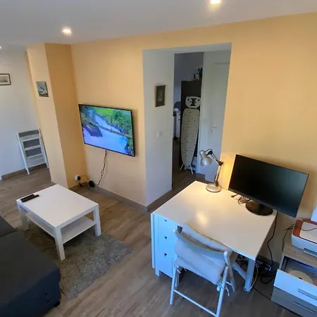 Modern And Well Done Flat Geneva - Self Check-in Apartment *